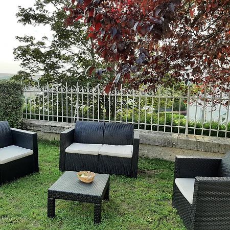 Gite Des Agapanthes Lacroix-sur-Meuse Buitenkant foto